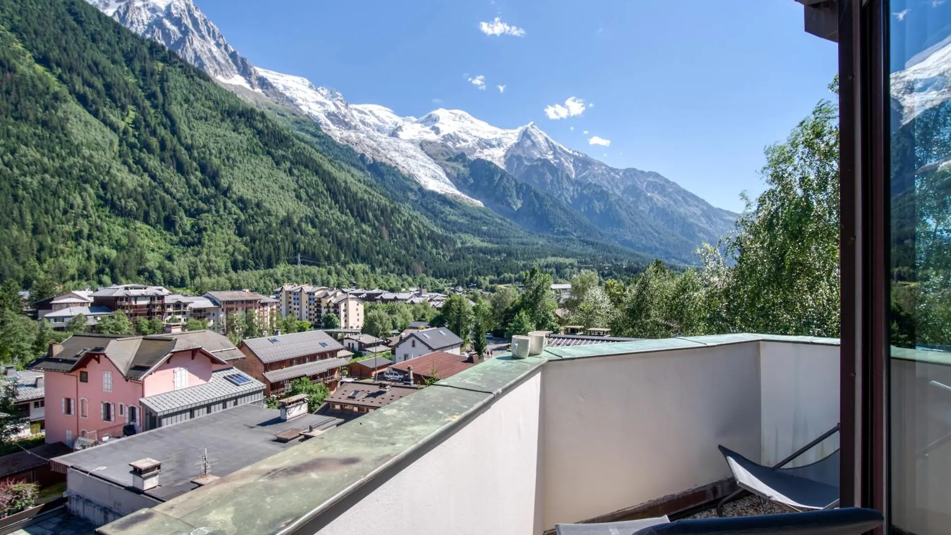 Appartement Grand Beau Site By C2J Chamonix Apartment